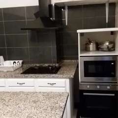 Отель At Ease Inn - Residence в номере