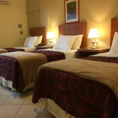 Convair Hotel комната для гостей фото 4