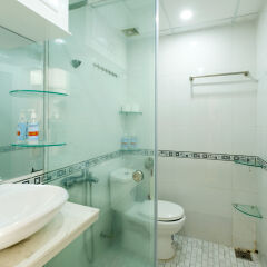 Апартаменты Sunrise Ocean View Apartment ванная