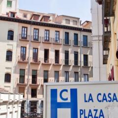 Отель Hostal La Casa de La Plaza фото 8