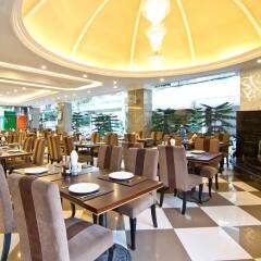 Отель LK Royal Suite Pattaya Таиланд, Паттайя - 1 отзыв об отеле, цены и фото номеров - забронировать отель LK Royal Suite Pattaya онлайн питание фото 2