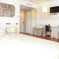 Hotel Villa Medici Рокка-Сан-Джованни комната для гостей фото 3