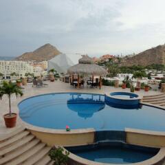 Отель The Residences at La Vista - Hotel Boutique Мексика, Педрегал - отзывы, цены и фото номеров - забронировать отель The Residences at La Vista - Hotel Boutique онлайн бассейн
