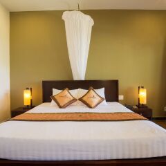 Отель Diamond Bay Resort & Spa сейф в номере
