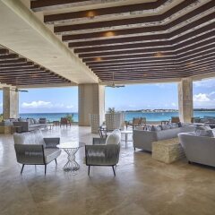 Отель Royalton Negril Resort & Spa - All Inclusive гостиничный бар