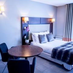 Отель Hôtel Résidence Les Pins Galants Toulouse-Tournefeuille Франция, Турнефёй - отзывы, цены и фото номеров - забронировать отель Hôtel Résidence Les Pins Galants Toulouse-Tournefeuille онлайн комната для гостей