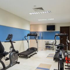 Отель Comfort Suites Londrina фитнесс-зал фото 3