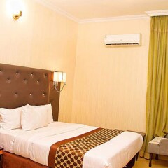 Отель Lakeem Suites - Agboyin Surulere комната для гостей фото 2