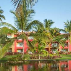Отель Caribe Club Princess Beach Resort and Spa - Все включено Доминикана, Пунта Кана - 13 отзывов об отеле, цены и фото номеров - забронировать отель Caribe Club Princess Beach Resort and Spa - Все включено онлайн приотельная территория фото 2