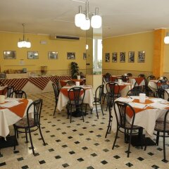 Hotel Villa Dina питание