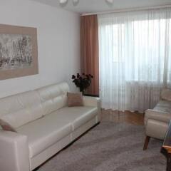 Апартаменты Yakub Kolas Square Apartments Минск комната для гостей фото 2