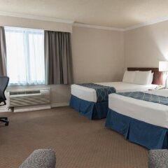 Отель Capital Hill Hotel & Suites Канада, Оттава - отзывы, цены и фото номеров - забронировать отель Capital Hill Hotel & Suites онлайн комната для гостей фото 2