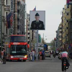 Отель Getinberlin Am Checkpoint Charlie городской автобус