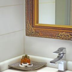 Black Bird Hotel в номере
