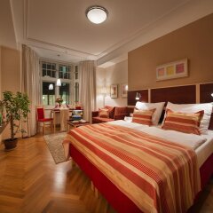 EA Hotel Juliš комната для гостей