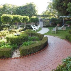 Отель The Country House Inn
