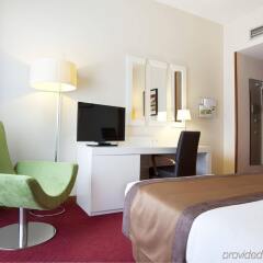 Отель Holiday Inn Madrid - Calle Alcala удобства в номере