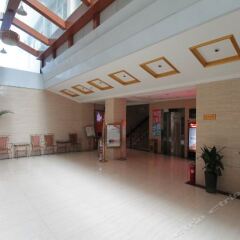 Yiyuan Hotel интерьер отеля