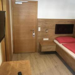 Hotel Sonnenheim Валь-ди-Вицце сейф в номере