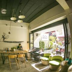 Dengba Hostel Phuket питание