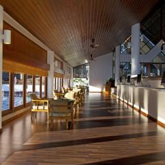Отель Le Meridien Phuket Beach Resort интерьер отеля