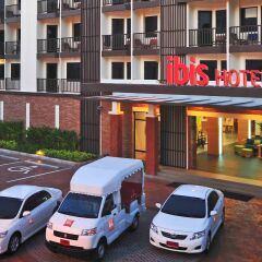 Отель ibis Phuket Kata парковка