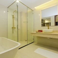 Ally Beach Boutique Hotel Hoian ванная