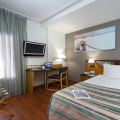 Отель Eurostars Mediterranea Plaza Испания, Аликанте - 3 отзыва об отеле, цены и фото номеров - забронировать отель Eurostars Mediterranea Plaza онлайн удобства в номере