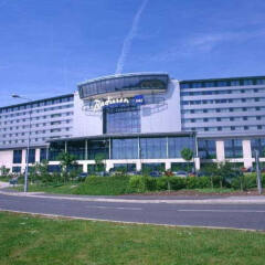 Отель Radisson Blu Manchester Airport Манчестер спортивное сооружение