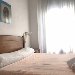 Отель Hostal Los Perales фото 5