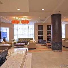 Отель DoubleTree by Hilton Silver Spring развлечения