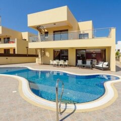 Отель Artemis Villa Кипр, Протарас - отзывы, цены и фото номеров - забронировать отель Artemis Villa онлайн бассейн фото 2