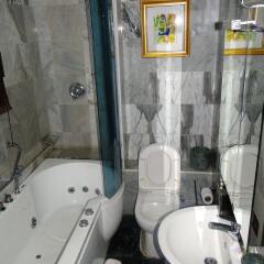 Отель Capital Inn Ibadan ванная фото 2