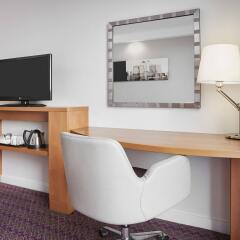 Отель Hampton By Hilton London Waterloo Лондон удобства в номере
