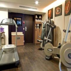 Radisson Blu Hotel, Paris Boulogne фитнесс-зал фото 4