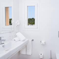 Отель THB María Isabel - Adults Only ванная фото 2