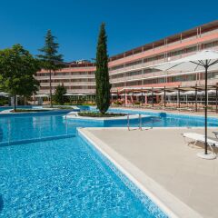 Отель Cook's Club Sunny Beach с домашними животными