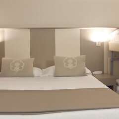 L'hotel Римини комната для гостей фото 9