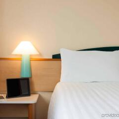 Отель Ibis Earls Court Лондон удобства в номере