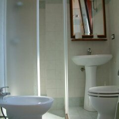 Отель B&B Li Ccoti Италия, Канноле - отзывы, цены и фото номеров - забронировать отель B&B Li Ccoti онлайн ванная
