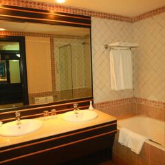 Borj Dhiafa Hotel in Sfax, Tunisia from 107$, photos, reviews - zenhotels.com bathroom