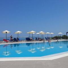 Themis Beach Hotel бассейн фото 2
