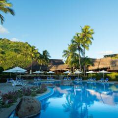 Отель Hilton Moorea Lagoon Resort and Spa бассейн фото 2