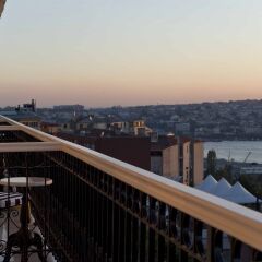Pera Palace Hotel балкон фото 3