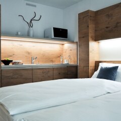 Отель Jet Hotel Zurich Airport Швейцария, Рюмланг - отзывы, цены и фото номеров - забронировать отель Jet Hotel Zurich Airport онлайн комната для гостей