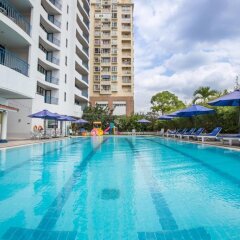 Отель Rose Garden Residences бассейн фото 2