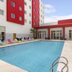 Отель Ramada Encore Tangier Марокко, Танжер - 1 отзыв об отеле, цены и фото номеров - забронировать отель Ramada Encore Tangier онлайн бассейн
