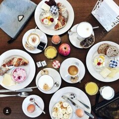 Отель Davos INN в номере фото 2