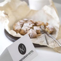 Monogram Hotel питание