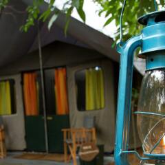 Отель Mahoora Tented Safari Camp All-Inclusive - Yala Шри-Ланка, Катарагама - отзывы, цены и фото номеров - забронировать отель Mahoora Tented Safari Camp All-Inclusive - Yala онлайн вид на фасад